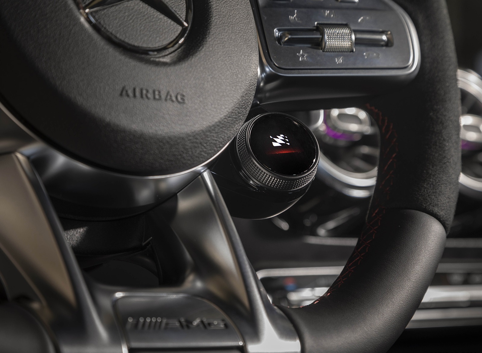 2021 Mercedes-AMG GLA 45 Interior Steering Wheel Wallpapers  #37 of 69