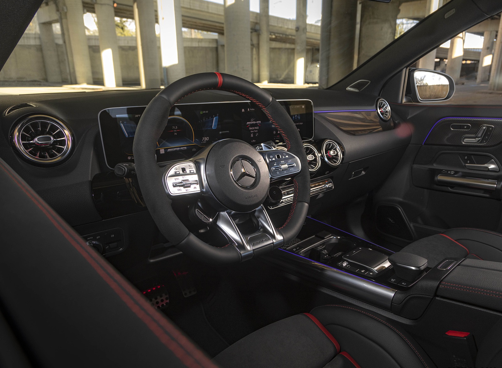 2021 Mercedes-AMG GLA 45 Interior Wallpapers #43 of 69