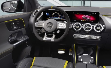 2021 Mercedes-AMG GLA 45 S 4MATIC+ Interior Wallpapers 450x275 (68)