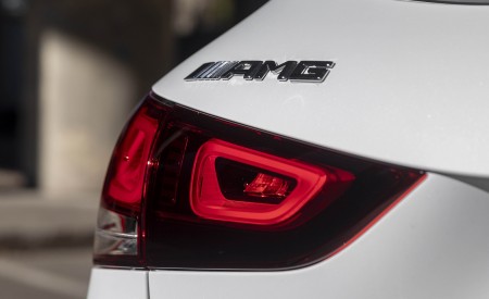 2021 Mercedes-AMG GLA 45 Tail Light Wallpapers 450x275 (29)