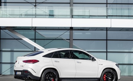 2021 Mercedes-AMG GLE 63 S 4MATIC+ Coupe (Color: Diamond White) Side Wallpapers 450x275 (53)