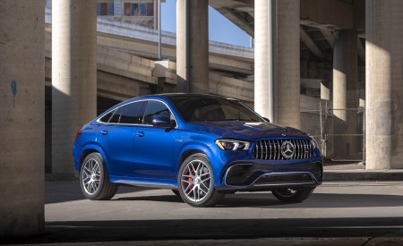 2021 Mercedes-AMG GLE 63 S Coupe (US-Spec) Front Three-Quarter Wallpapers 450x275 (14)
