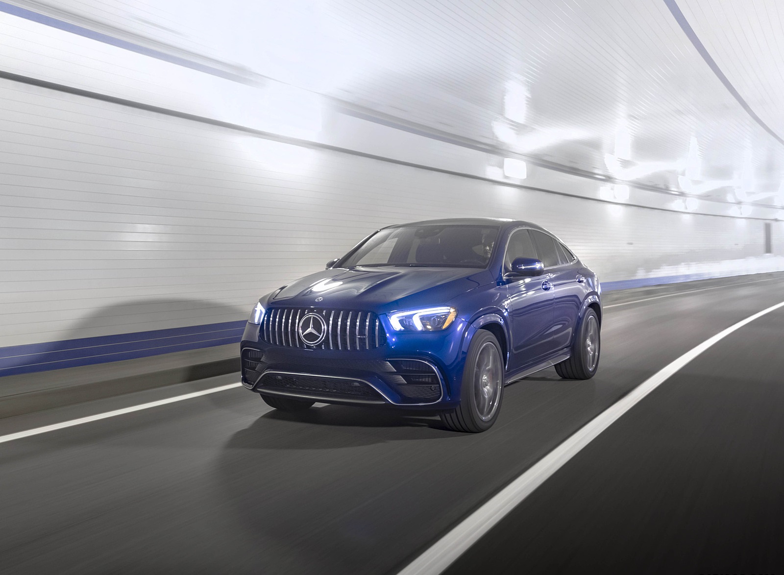 2021 Mercedes-AMG GLE 63 S Coupe (US-Spec) Front Three-Quarter Wallpapers  (5)