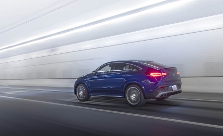 2021 Mercedes-AMG GLE 63 S Coupe (US-Spec) Rear Three-Quarter Wallpapers  450x275 (11)