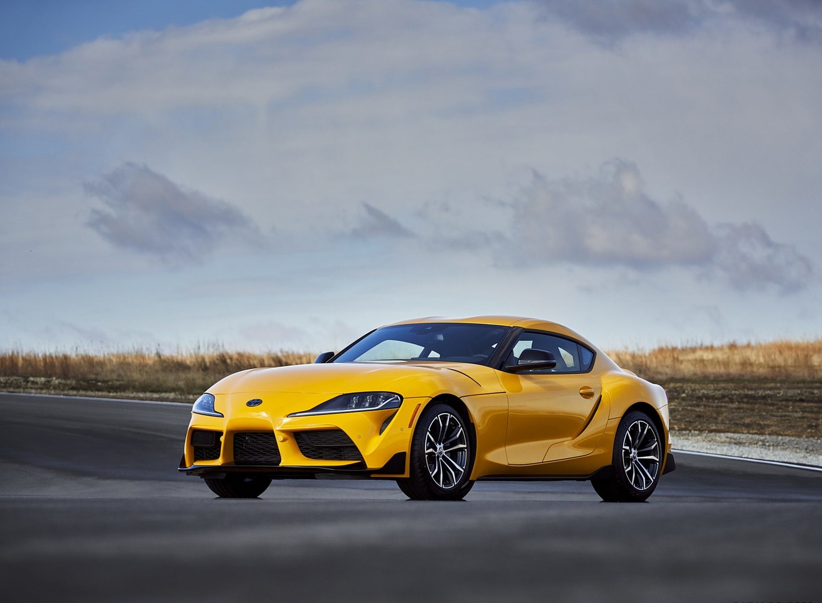 2021 Toyota GR Supra 2.0 Front Three-Quarter Wallpapers (8)