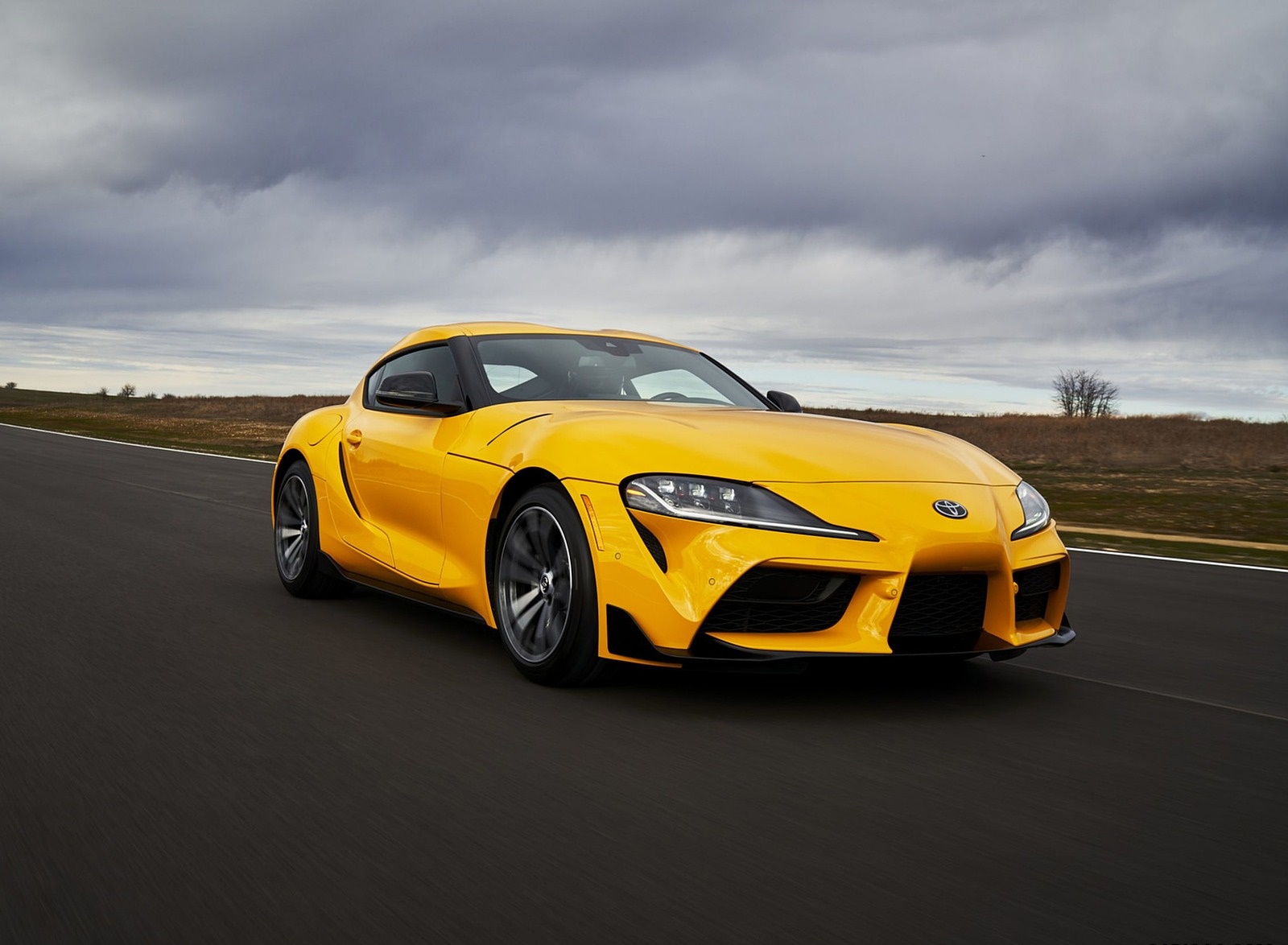 2021 Toyota GR Supra 2.0 Front Three-Quarter Wallpapers (3)