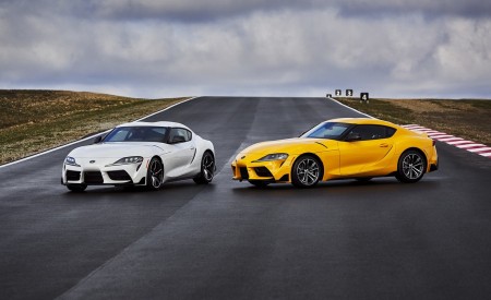 2021 Toyota GR Supra 2.0 and Toyota GR Supra 3.0 Front Three-Quarter Wallpapers 450x275 (4)