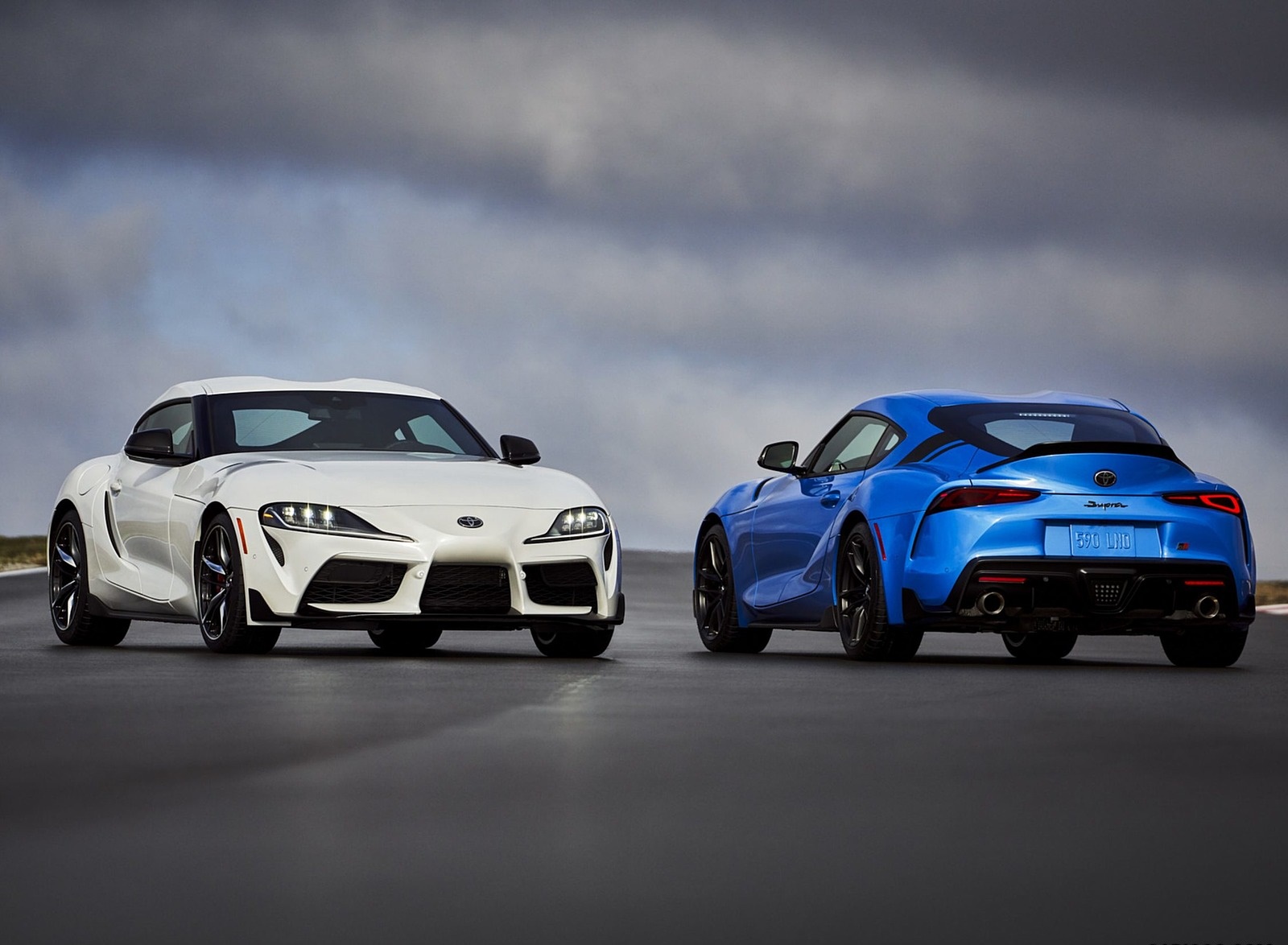 2021 Toyota GR Supra 3.0 Premium and Toyota GR Supra A91 Edition Wallpapers (3)
