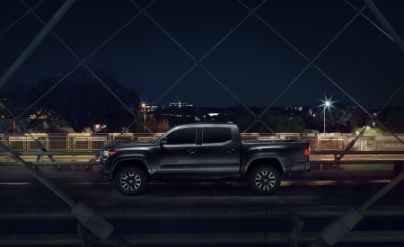 2021 Toyota Tacoma Nightshade Special Edition Side Wallpapers 450x275 (11)