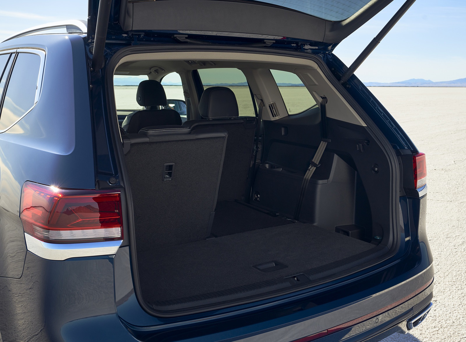 Volkswagen Atlas r line 2021
