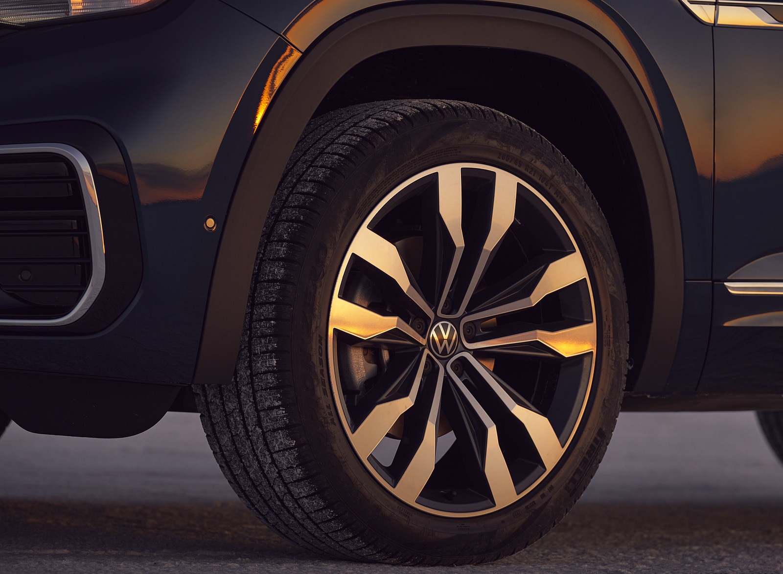 2021 Volkswagen Atlas SEL V6 R-Line Wheel Wallpapers #14 of 61