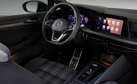 2021 Volkswagen Golf GTD Interior Wallpapers 450x275 (13)