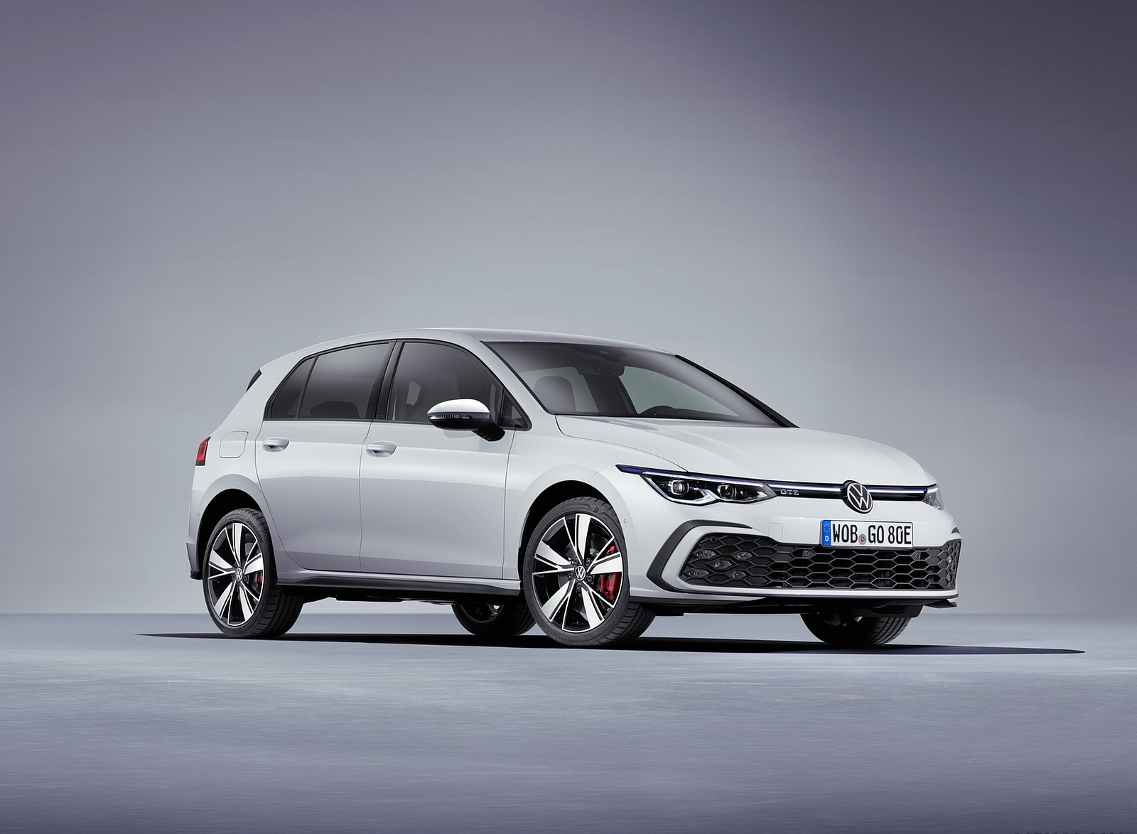 2021 Volkswagen Golf GTE Front Three-Quarter Wallpapers (4)