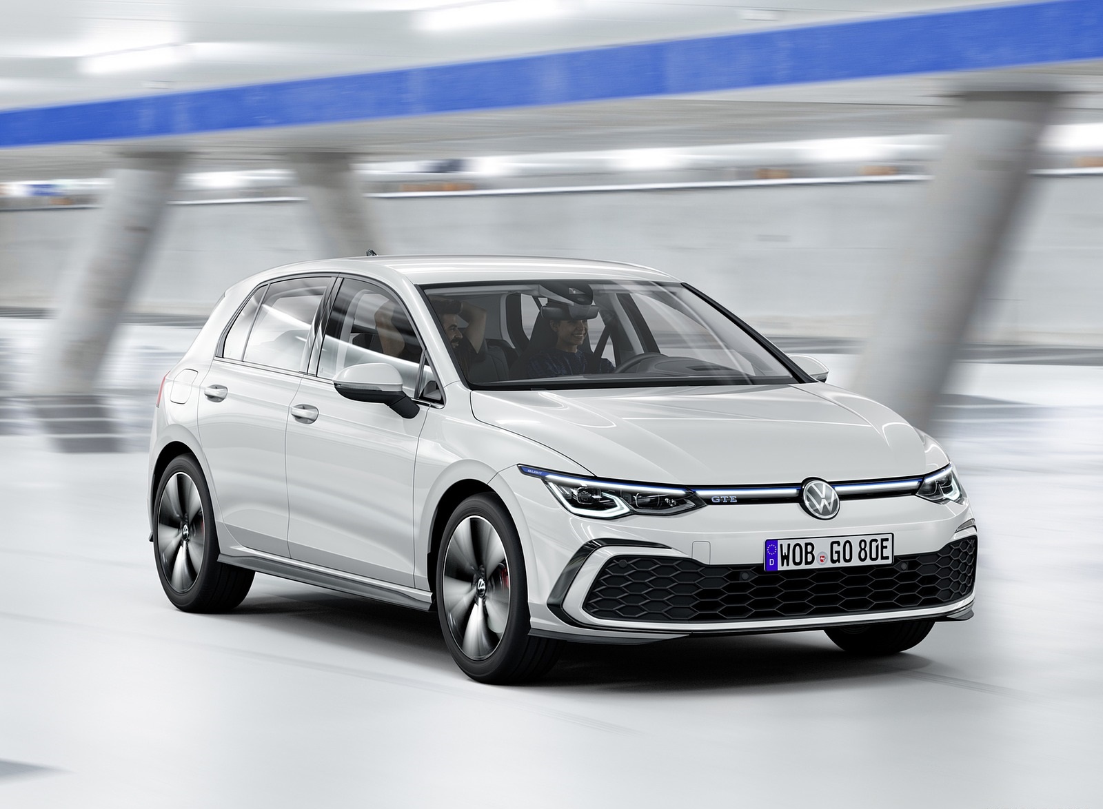 2021 Volkswagen Golf GTE Front Three-Quarter Wallpapers (1)