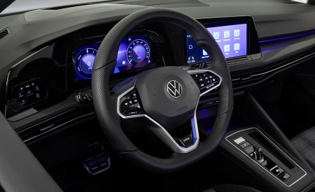 2021 Volkswagen Golf GTE Interior Wallpapers 450x275 (15)