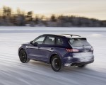 2021 Volkswagen Touareg R Plug-In Hybrid In Snow Rear Three-Quarter Wallpapers 150x120 (69)
