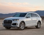 2020 Audi Q7 (US-Spec) Front Three-Quarter Wallpapers 150x120