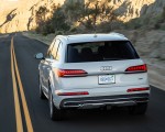 2020 Audi Q7 (US-Spec) Rear Wallpapers 150x120 (11)