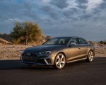 2020 Audi S4 (US-Spec) Front Three-Quarter Wallpapers 150x120 (19)