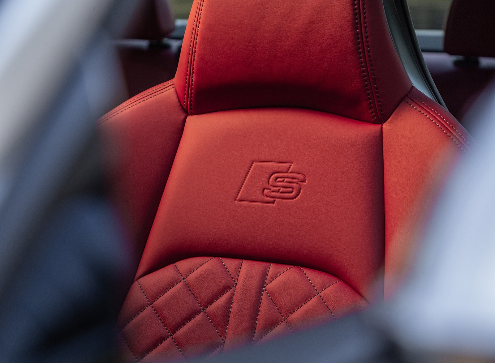 2020 Audi S4 (US-Spec) Interior Detail Wallpapers #49 of 53