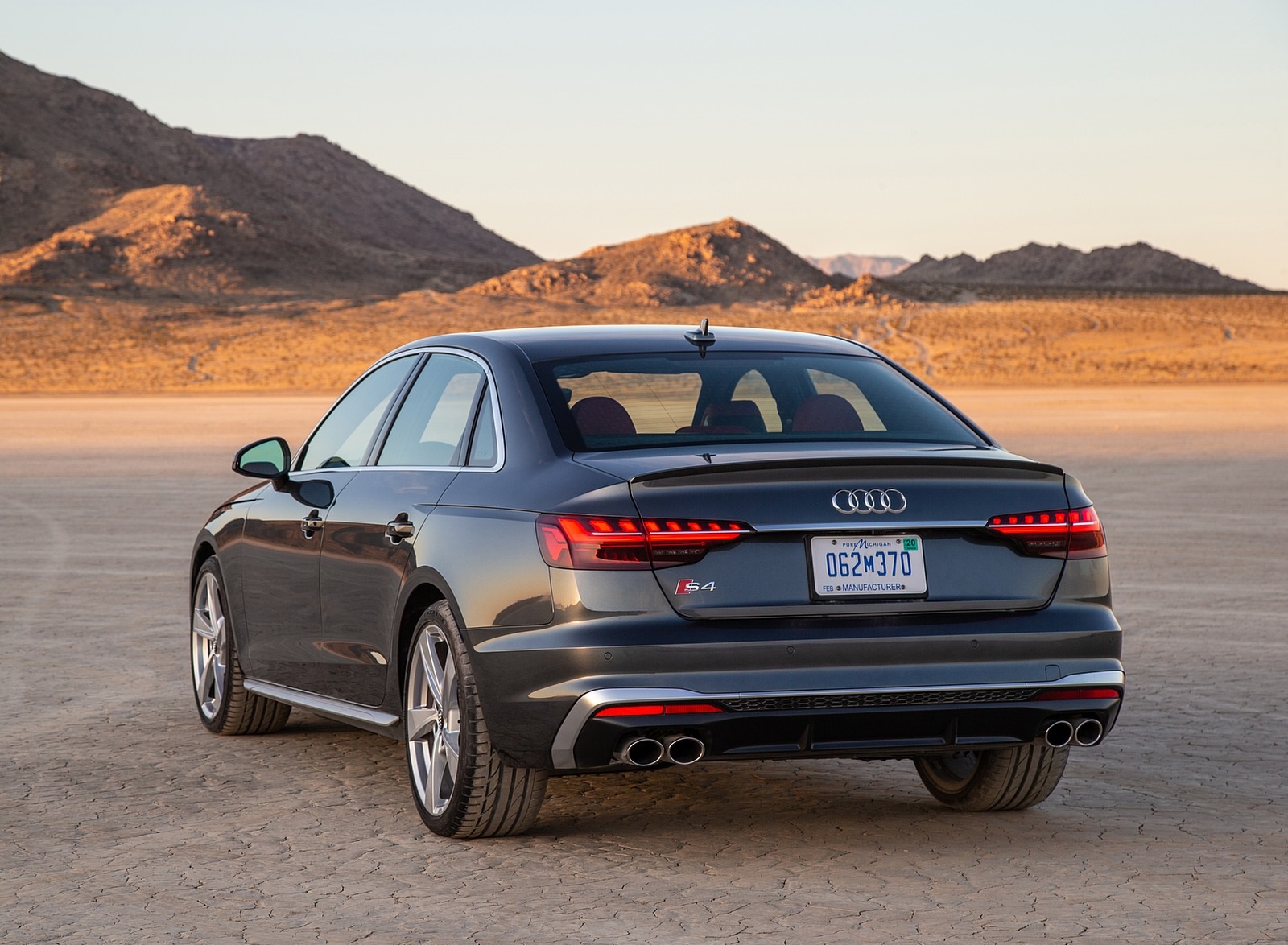 2020 Audi S4 (US-Spec) Rear Three-Quarter Wallpapers #22 of 53