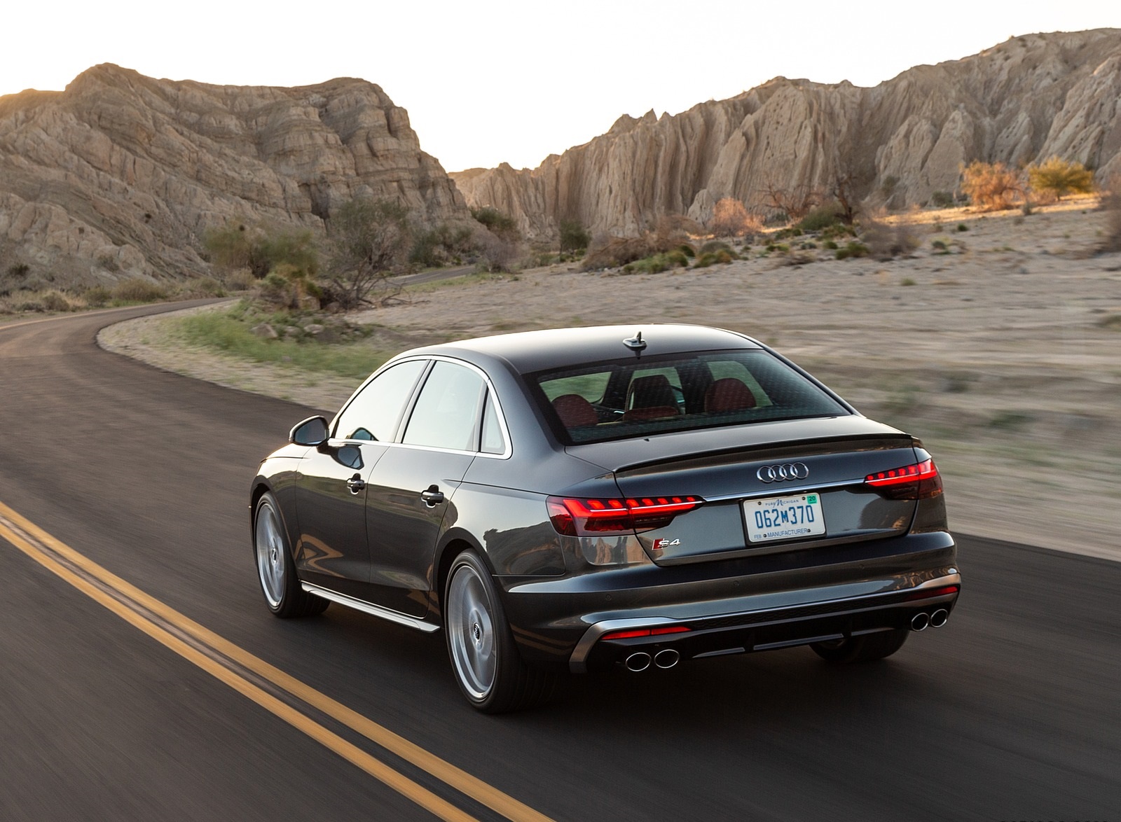 2020 Audi S4 (US-Spec) Rear Three-Quarter Wallpapers #8 of 53