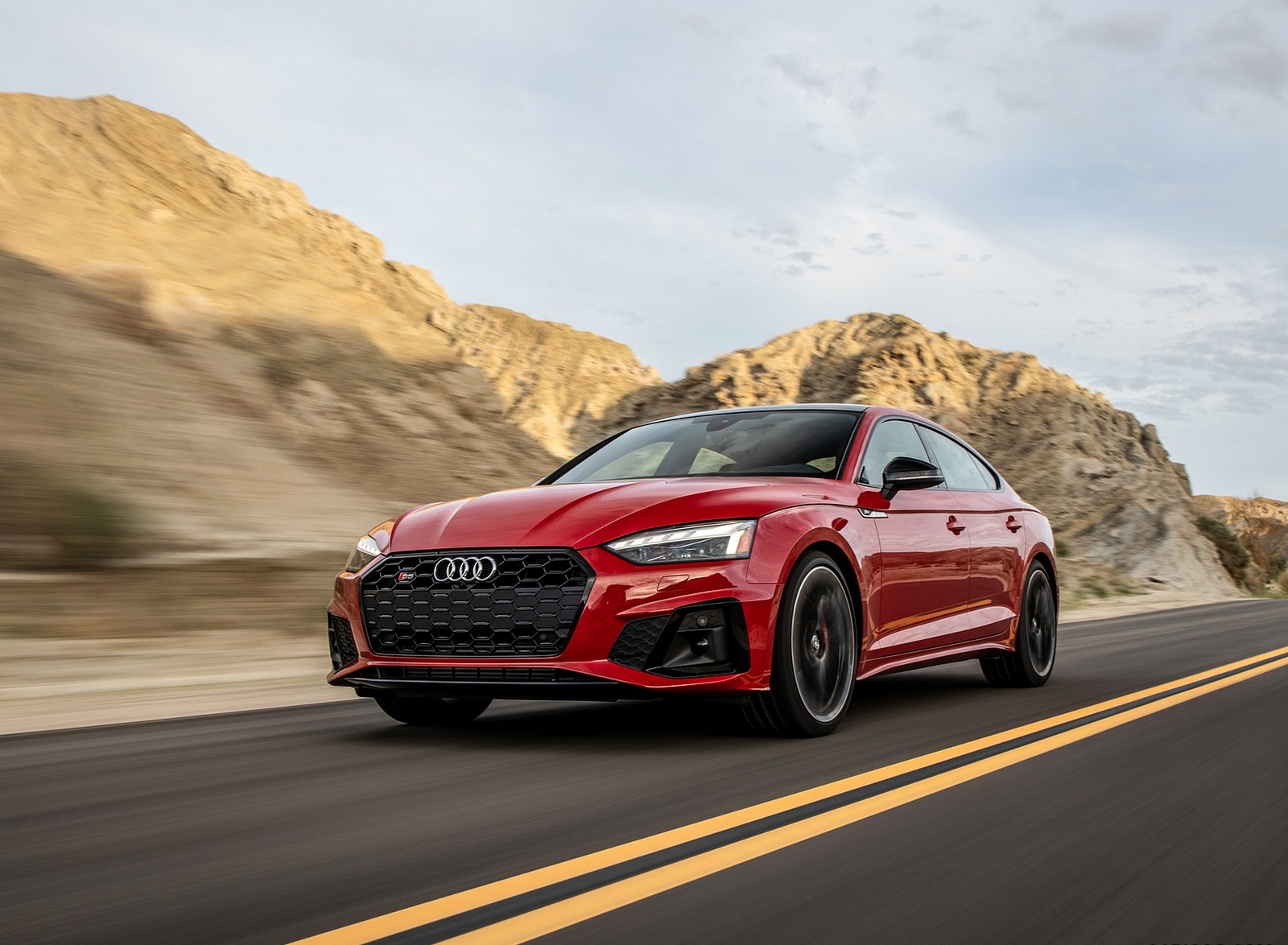 2020 Audi S5 Sportback (US-Spec) Front Three-Quarter Wallpapers #1 of 38