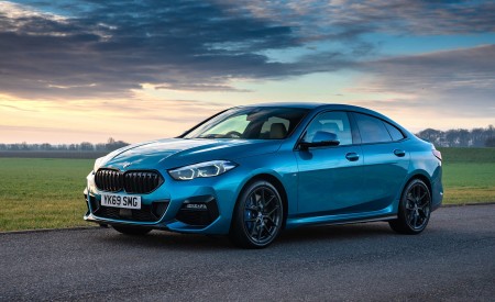 2020 BMW 2 Series 218i Gran Coupe (UK-Spec) Front Three-Quarter Wallpapers 450x275 (17)