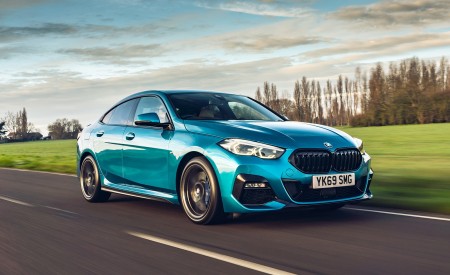 2020 BMW 2 Series 218i Gran Coupe (UK-Spec) Front Three-Quarter Wallpapers 450x275 (1)
