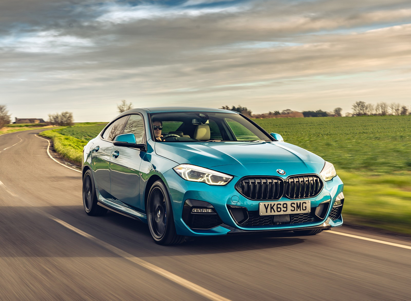 2020 BMW 2 Series 218i Gran Coupe (UK-Spec) Front Three-Quarter Wallpapers (6)