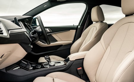 2020 BMW 2 Series 218i Gran Coupe (UK-Spec) Interior Front Seats Wallpapers 450x275 (38)