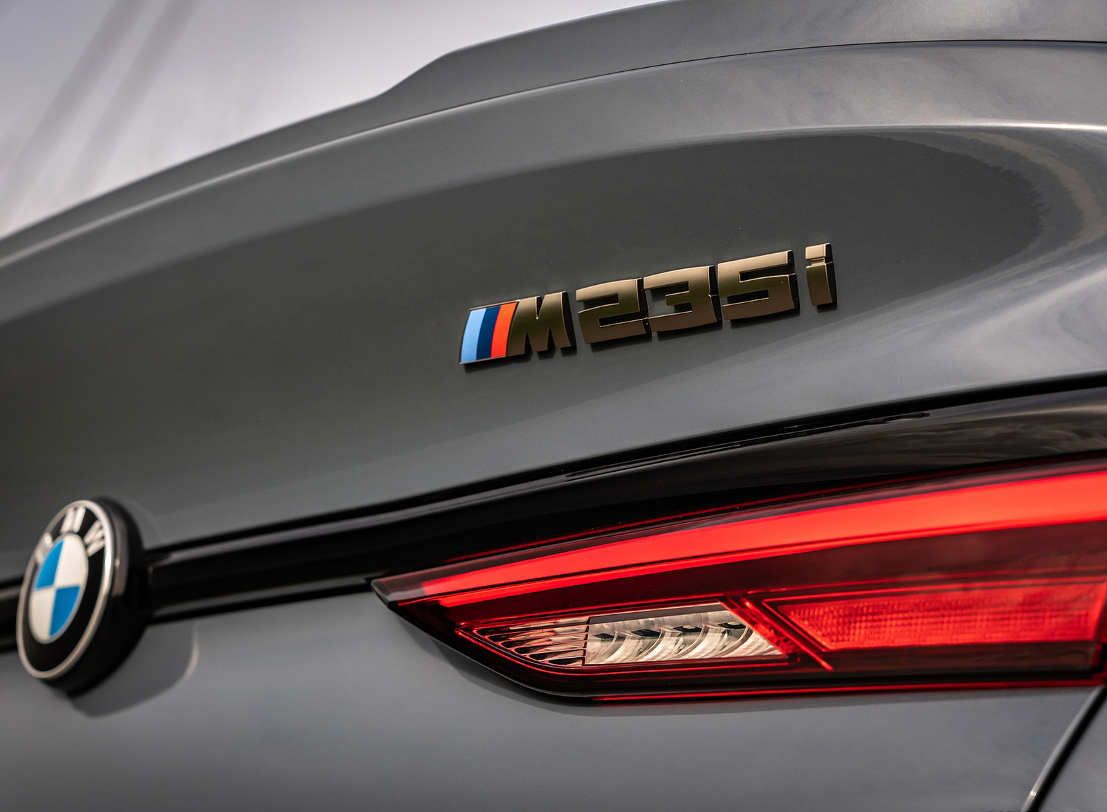 2020 BMW M235i Gran Coupe (UK-Spec) Badge Wallpapers #69 of 88