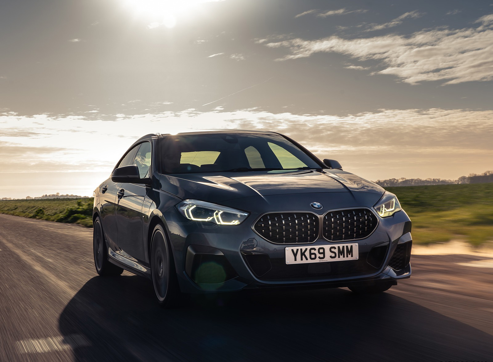 2020 BMW M235i Gran Coupe (UK-Spec) Front Three-Quarter Wallpapers #49 of 88