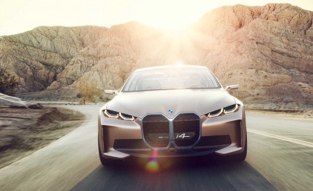 2020 BMW i4 Concept Front Wallpapers 450x275 (2)