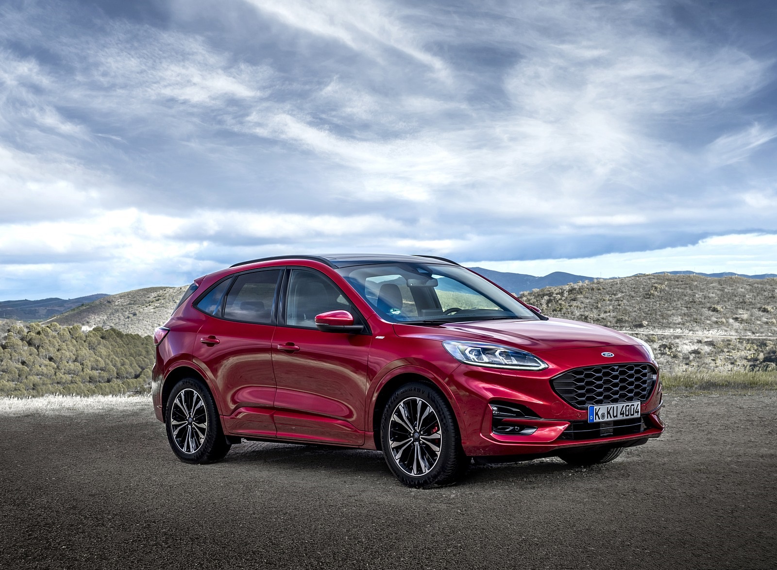 2020 Ford Kuga Hybrid ST-Line Front Three-Quarter Wallpapers (10)