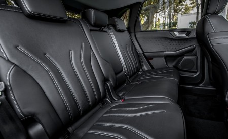 2020 Ford Kuga Hybrid Vignale Interior Rear Seats Wallpapers 450x275 (21)