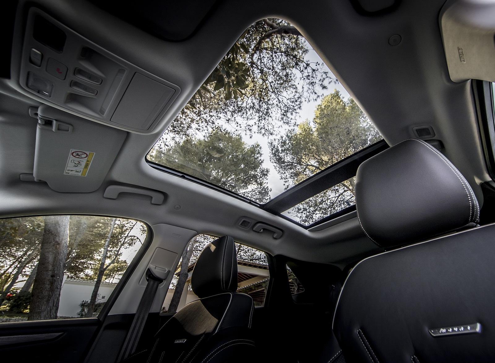 2020 Ford Kuga Hybrid Vignale Panoramic Roof Wallpapers #23 of 27