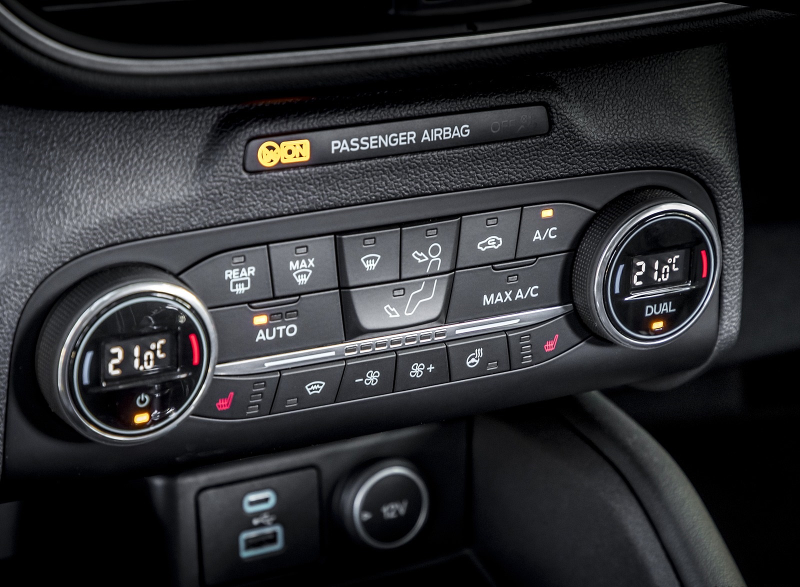 2020 Ford Kuga Plug-In Hybrid ST-Line Interior Detail Wallpapers #40 of 57