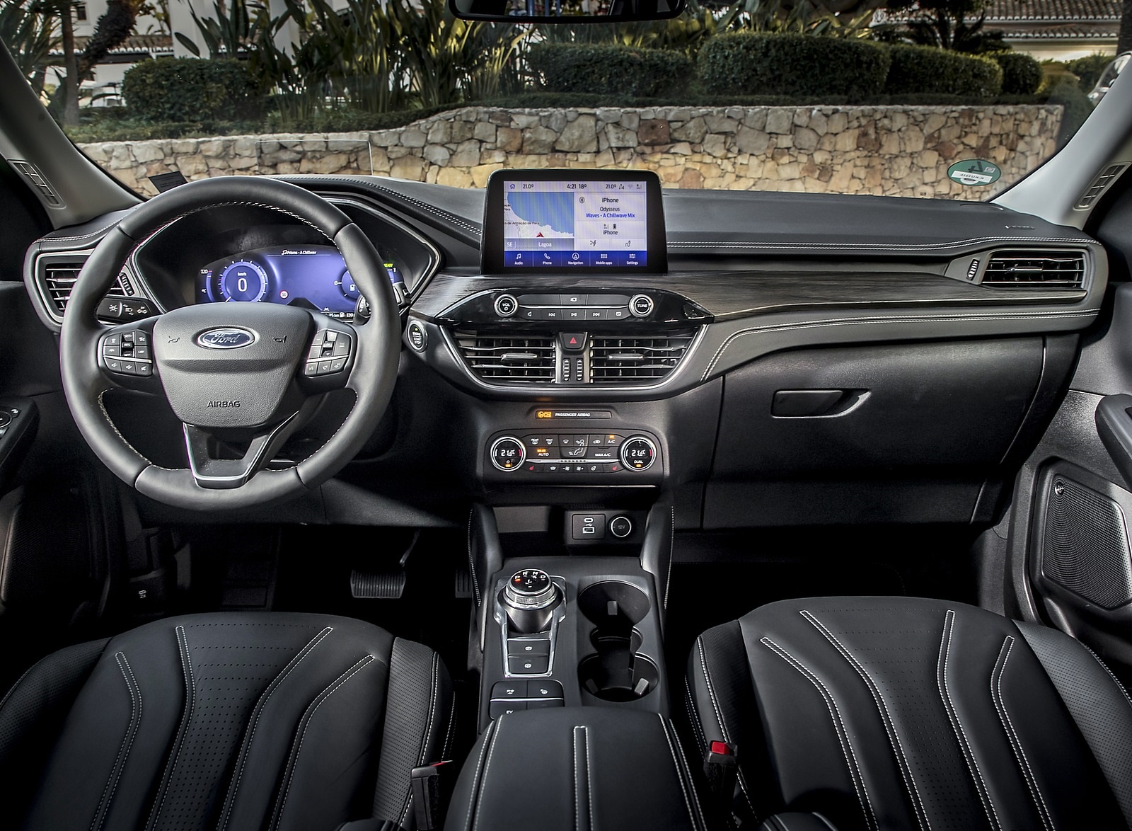2020 Ford Kuga Plug-In Hybrid Vignale Interior Cockpit Wallpapers #23 of 32