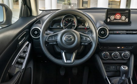 2020 Mazda2 (Color: Machine Grey) Interior Cockpit Wallpapers 450x275 (172)