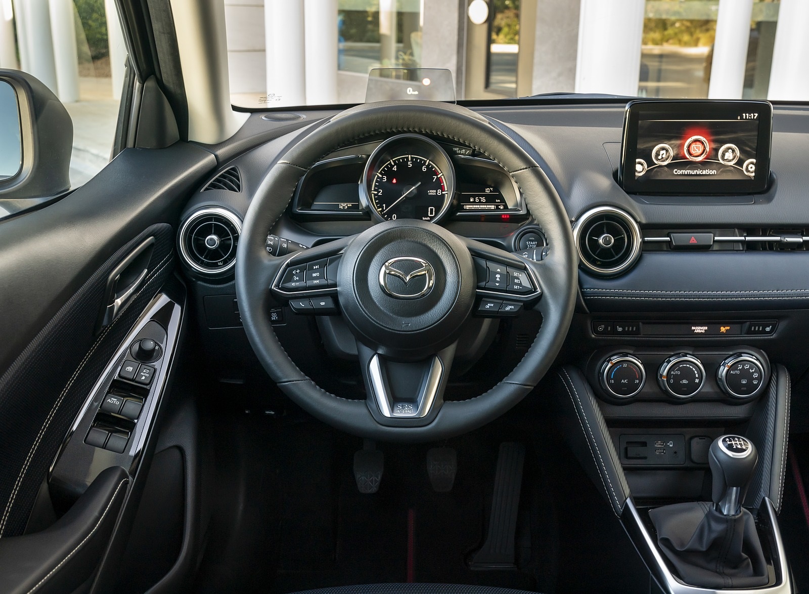 2020 Mazda2 (Color: Machine Grey) Interior Cockpit Wallpapers #172 of 180