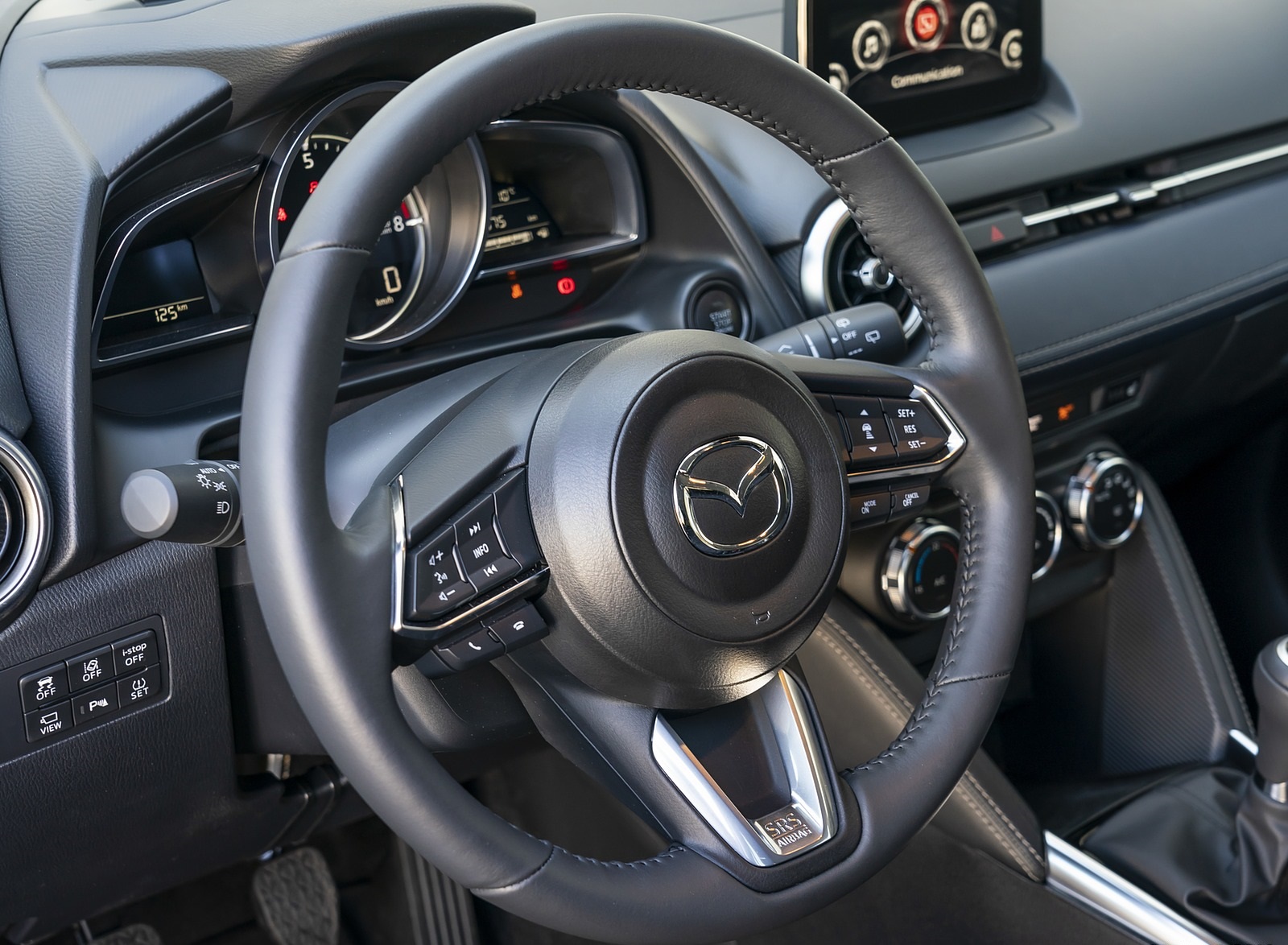 2020 Mazda2 (Color: Machine Grey) Interior Steering Wheel Wallpapers #179 of 180