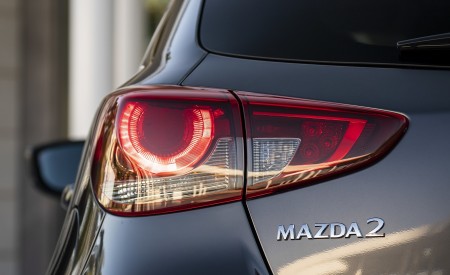 2020 Mazda2 (Color: Machine Grey) Tail Light Wallpapers 450x275 (156)