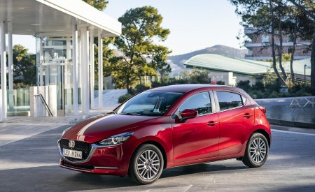 2020 Mazda2 (Color: Red Crystal) Front Three-Quarter Wallpapers 450x275 (68)