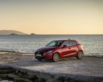 2020 Mazda2 (Color: Red Crystal) Front Three-Quarter Wallpapers 150x120 (55)