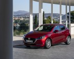 2020 Mazda2 (Color: Red Crystal) Front Three-Quarter Wallpapers 150x120 (71)