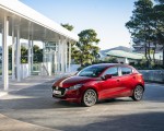 2020 Mazda2 (Color: Red Crystal) Front Three-Quarter Wallpapers 150x120 (74)
