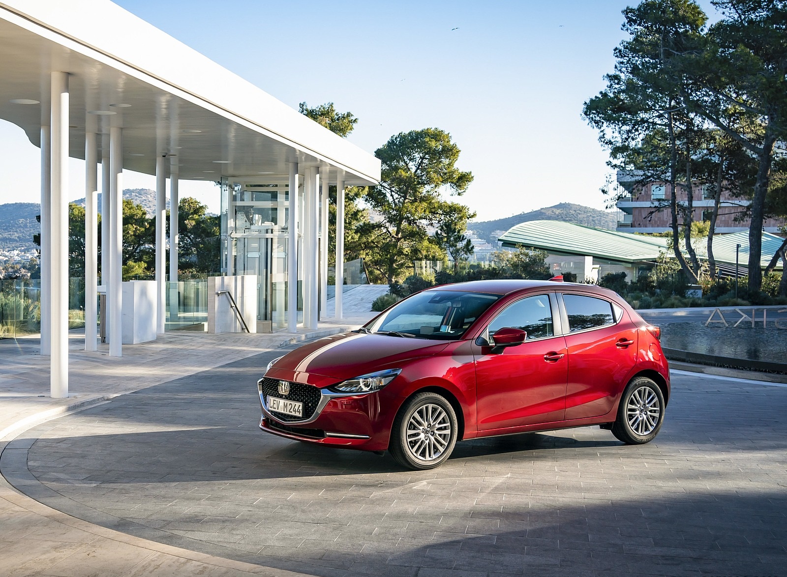 2020 Mazda2 (Color: Red Crystal) Front Three-Quarter Wallpapers #74 of 180