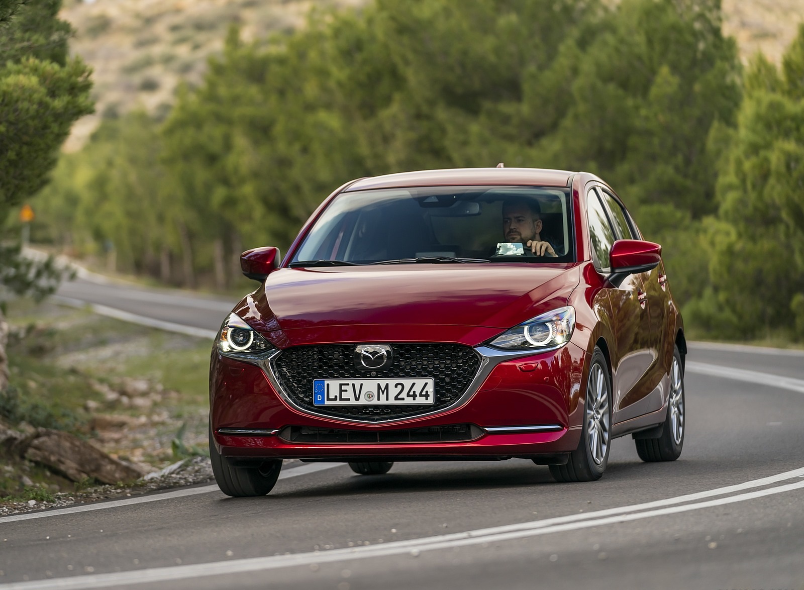 2020 Mazda2 (Color: Red Crystal) Front Wallpapers #29 of 180