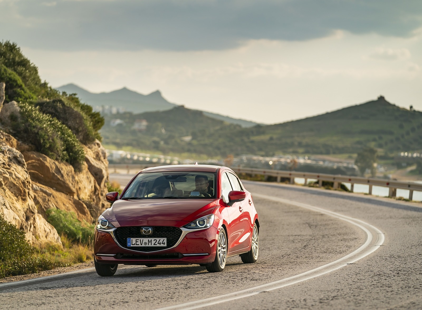 2020 Mazda2 (Color: Red Crystal) Front Wallpapers #19 of 180
